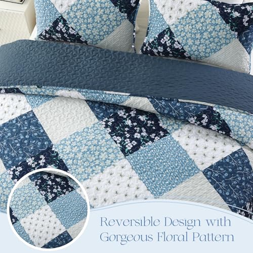 Exclusivo Mezcla Reversible Boho Quilts Twin Size, Blue Bedspreads Lightweight Coverlet All Season Patchwork Quilt Bedding Set with Printed Floral Pattern (1 Quilt, 1 Pillow Sham) Exclusivo Mezcla
