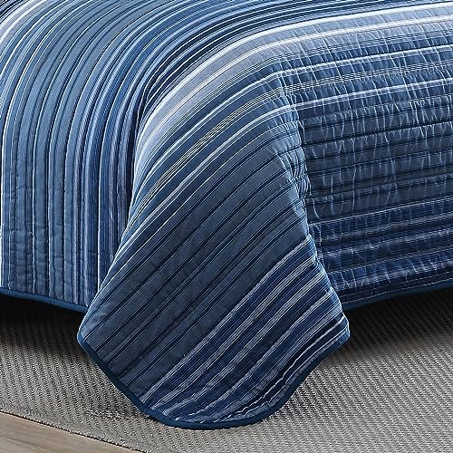 Nautica - Queen Quilt Set, Soft & Breathable Cotton Bedding with Medium Weight Feel, Reversible 3 Piece Bed Set with Matching Pillowcase (Coveside Blue) Nautica