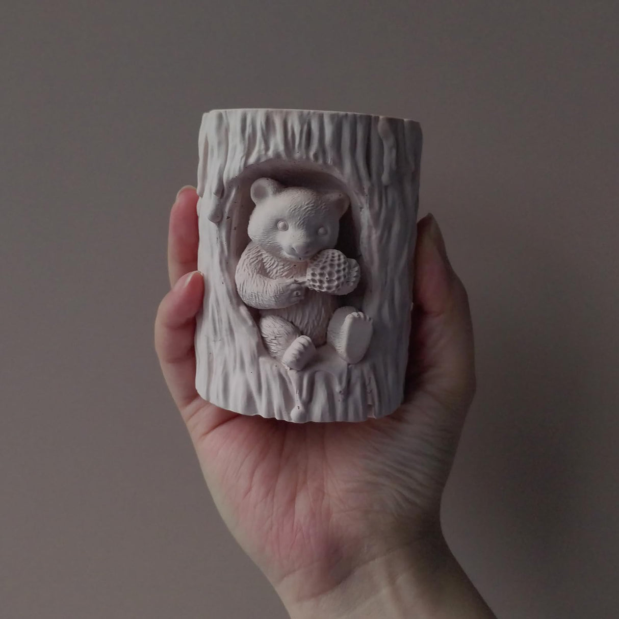 Japleed Bear Honey Silicone Molds for Candles Soap Resin Plaster, 3D Animal Fondant Chocolate Cake Decorating Mold, Cute Bear Pillar Candle Molds for Candle Making, DIY Art Craft Home Decor japleed