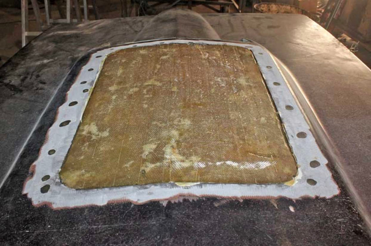 Polymer World- Polyester Resin 3 Gallon Kit with MEKP for Boats, Cars, Surfboards, RV, Pools,Canoes, Jetskis, Watercrafts (PR3G, 1) Polymer World