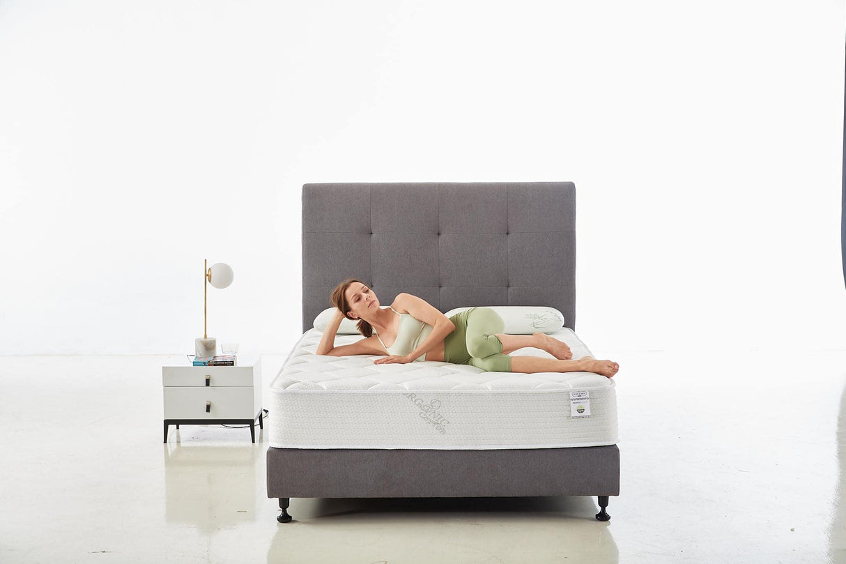 Oliver & Smith California King Mattress - 10 Inch Hybrid Cal King Mattress - Pocketed Coil Springs & High Density Premium Cold Foam with Breathable Polyester Cover - Comfort Tight Top- Medium Firm OLIVER & SMITH SINCE 1921