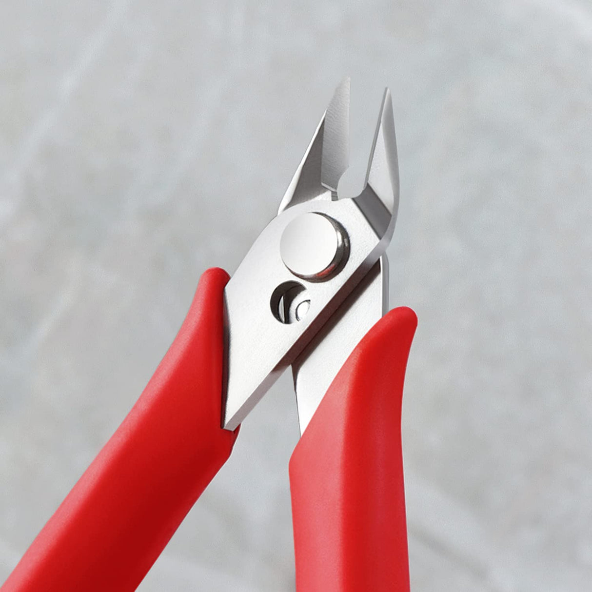 IGAN-170 Wire Cutters, Precision Electronics Flush Cutter, One of the Strongest and Sharpest Side Cutting pliers with an Opening Spring, Ideal for Ultra-fine Cutting Needs. IGAN
