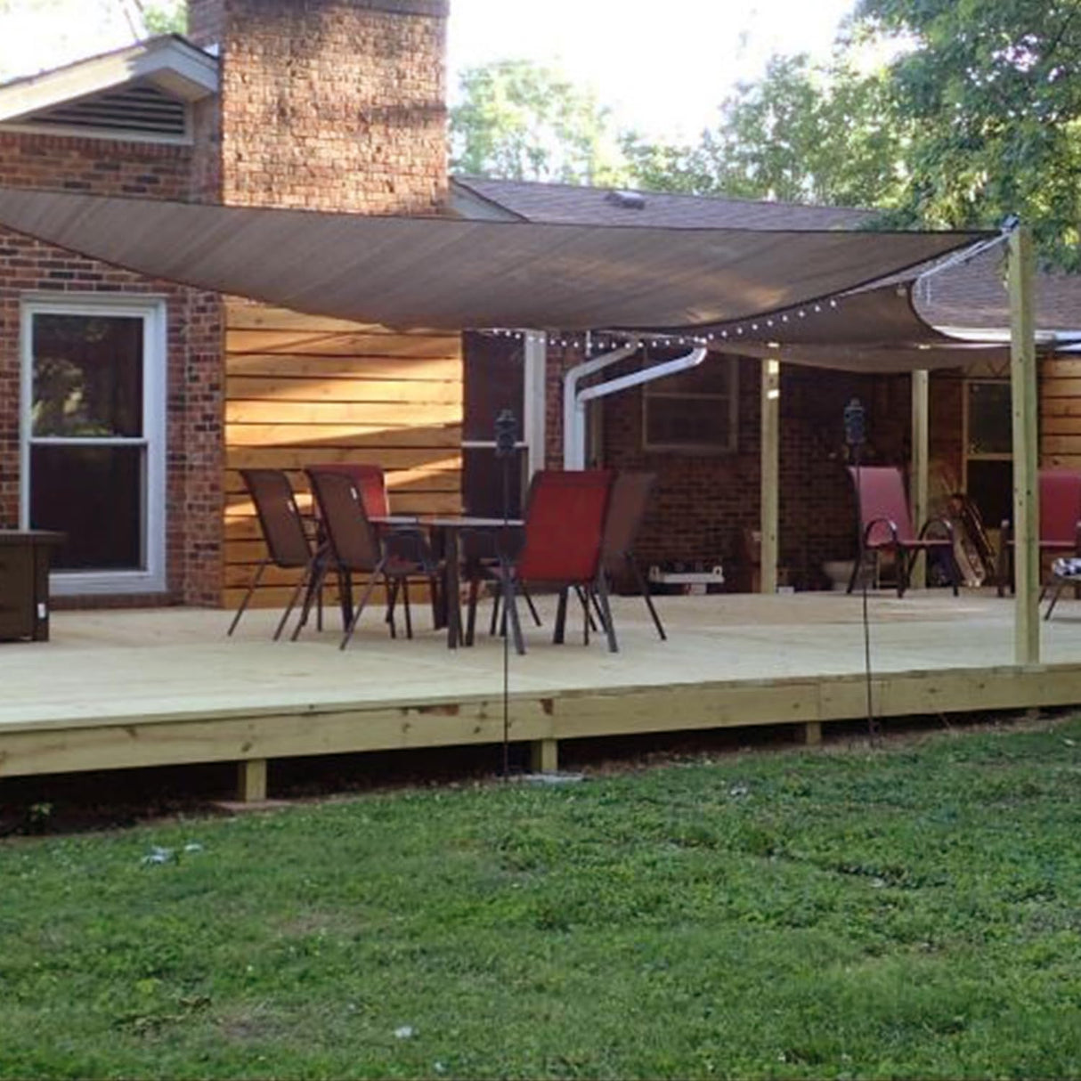 TANG 18' x 18' x 18' Sun Shade Sail Equilateral Triangle Permeable Canopy UV Block Shade Cloth for Patio Outdoor Backyard Pergola Porch Deck Garden Carport Awning, Brown TANG