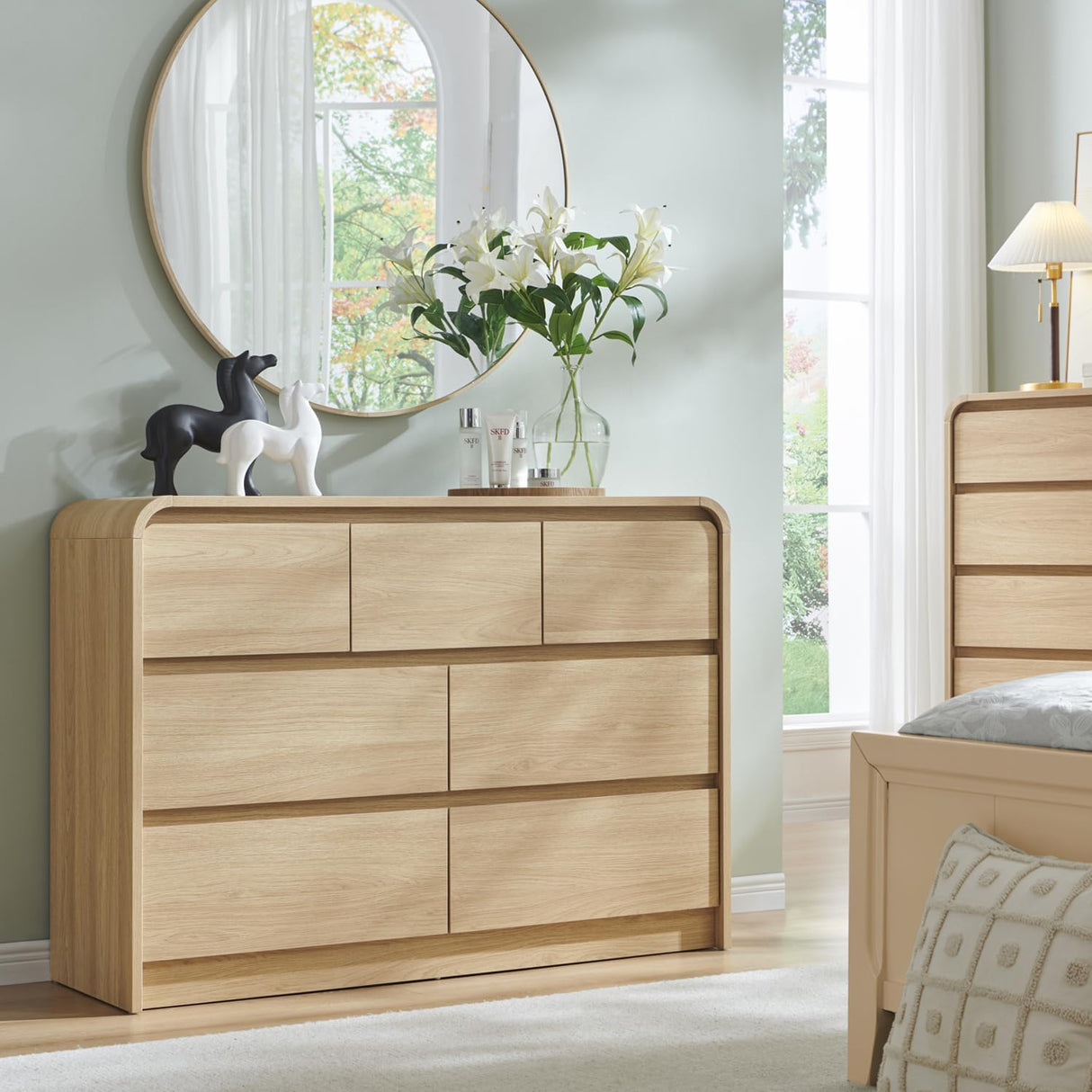 Aitjunz Modern 7 Drawers Dresser for Bedroom, 47" Wide Wood Dressers & Chests of Drawers w/Curved Profile Design, Mid Century Modern Dresser w/Natural Texture for Bedroom, Living Room, Natural Oak Aitjunz