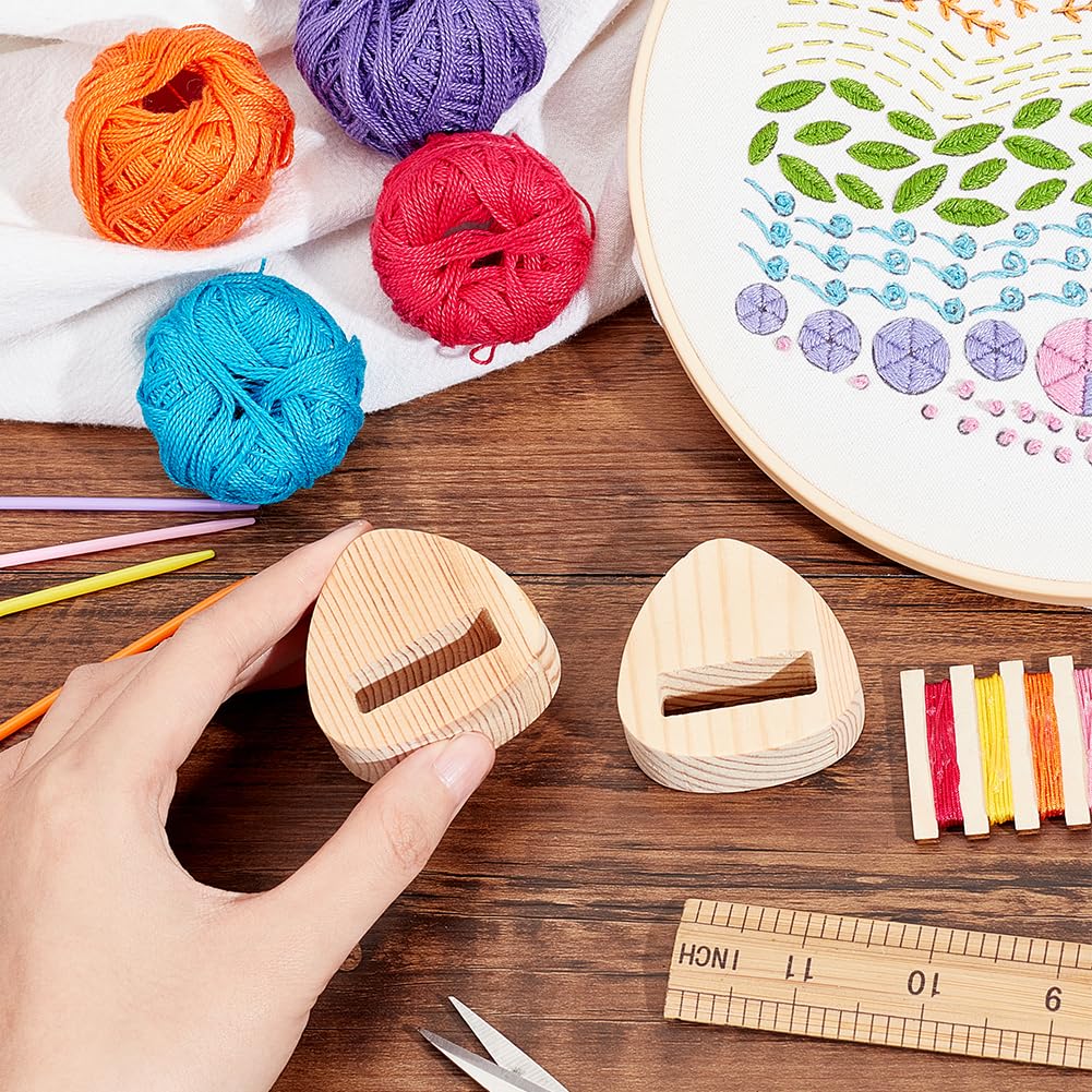 OLYCRAFT 4Pcs Embroidery Hoop Display Stand 2x2x0.7 inch Triangle Wood Embroidery Hoop Easels Embroidery Hoops Wooden Base Embroider Hoops Holder Accessories for Embroider Cross Stitch Stand Decor OLYCRAFT