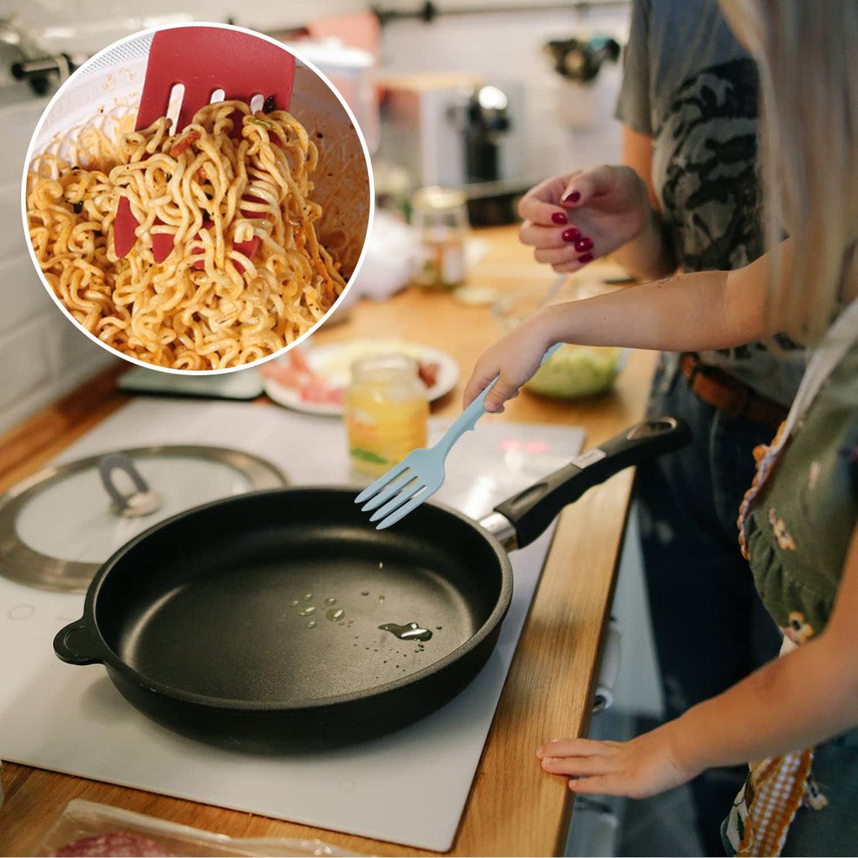 2pcs Silicone Flexible Forks, Silicone Cooking Fork Heat Resistant, Multifunctional Nonstick Blending Fork for Cooking Utensil for Kitchen Stir Mix Mash (Lake Blue, Dark Blue) KINBOM