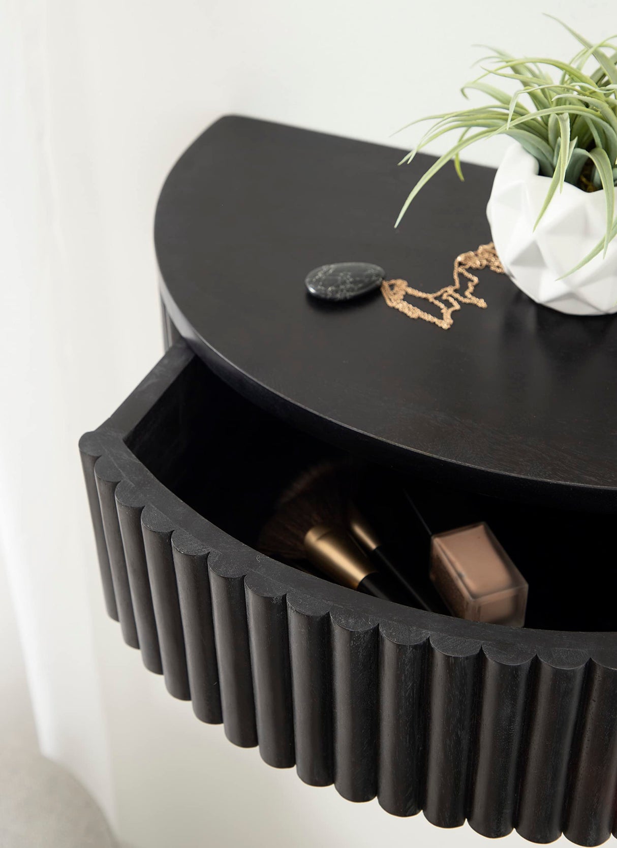 Kate and Laurel Reid Ribbed Wooden Floating Side Table, 20 x 11 x 6, Black, Modern Wood Floating Nightstand with Drawer for Extra Storage and Added Functionality Kate and Laurel