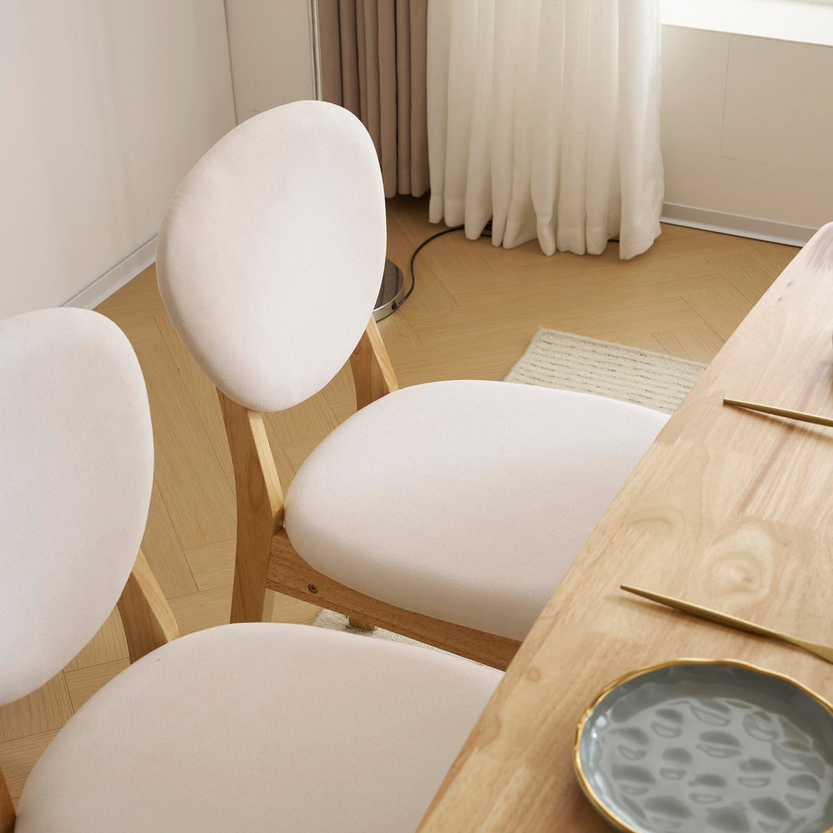 Karl home Mid-Century Modern 5-Piece Wood Dining Table Set for 4, Compact Mid-Century Modern Table & Chair Set for Kitchen/Small Apartment/Dining Room, Padded Seats & Backrests (Nature) Karl home