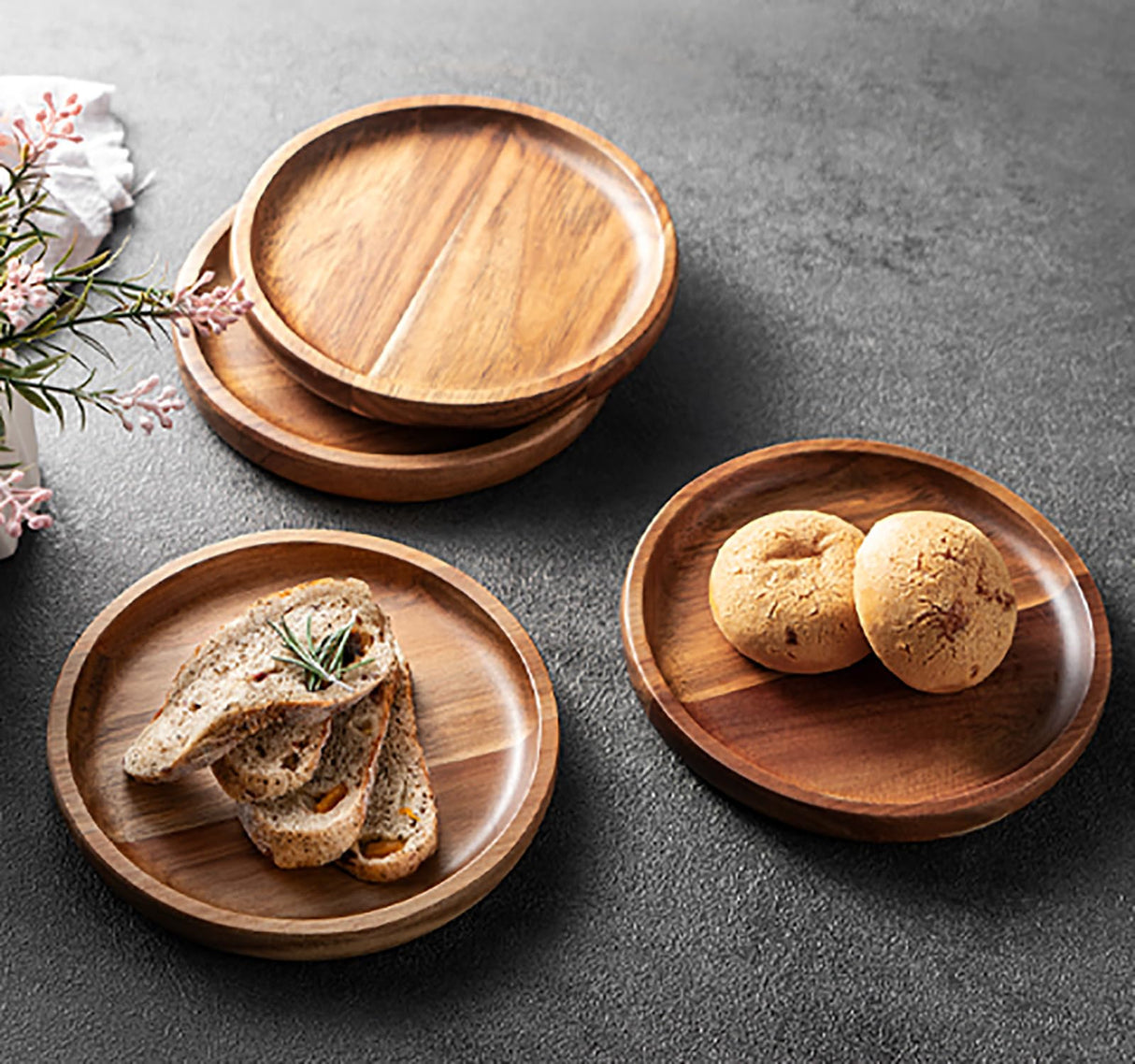 Kitchen Dinner Plate Set of 4, James.F 6.7” Small Round Acacia Wooden Serving Tray and Plates for Coffee, Tea, Snacks, Deserts, Appetizer, Wood Candle Holder Tray Home Decor, Table Centerpieces JF JAMES.F