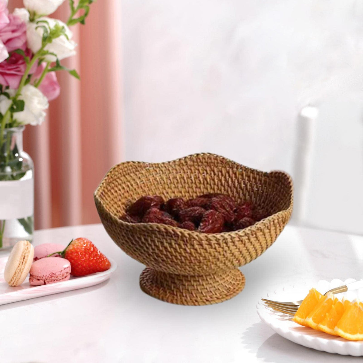 Rattan Fruit Bowl, Food Snack Serving Basket, Basket Display,Footed Fruit Basket, Woven Fruit Basket for Picnic, Countertop Makeup, Photo Props, small Bothyi