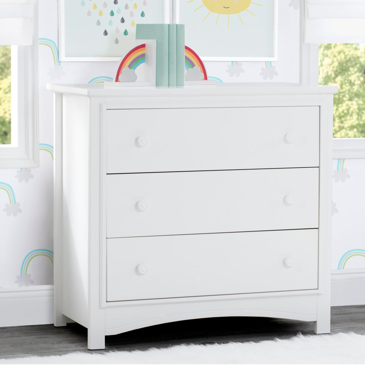 Delta Children Perry 3 Drawer Dresser with Changing Top and Interlocking Drawers, Bianca White Delta Children