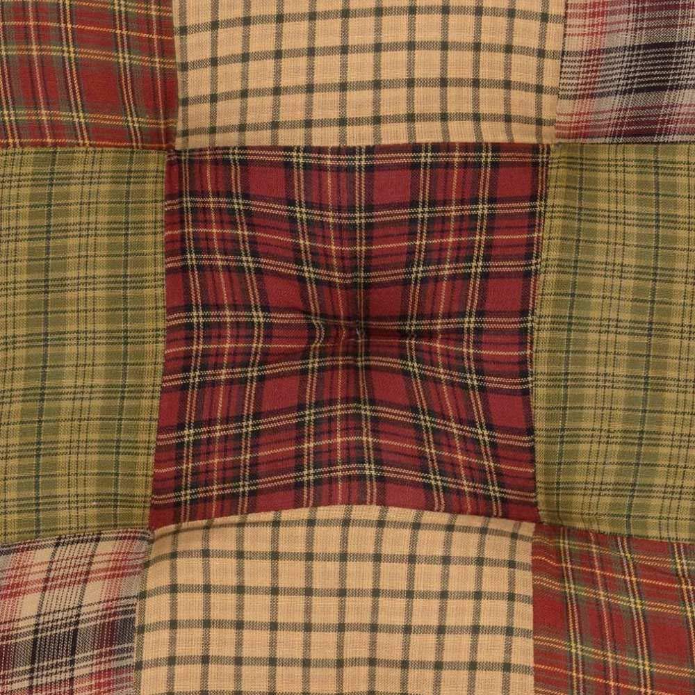 VHC Brands Tea Cabin Chair Pad Patchwork Log Cabin Country Rustic Lodge Design, Moss Green and Deep Red VHC Brands