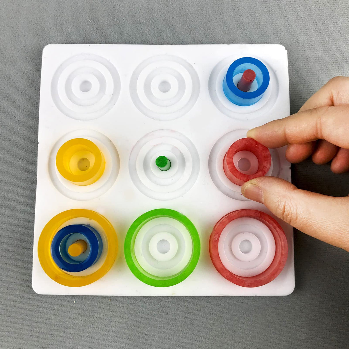 Surakey 4 Pieces Resin Board Game Silicone Mold White Epoxy Puzzle Chess Casting Mold Parent-Child Game Chess Making Tool DIY Table Game Handicrafts Gift for Home Decor Surakey