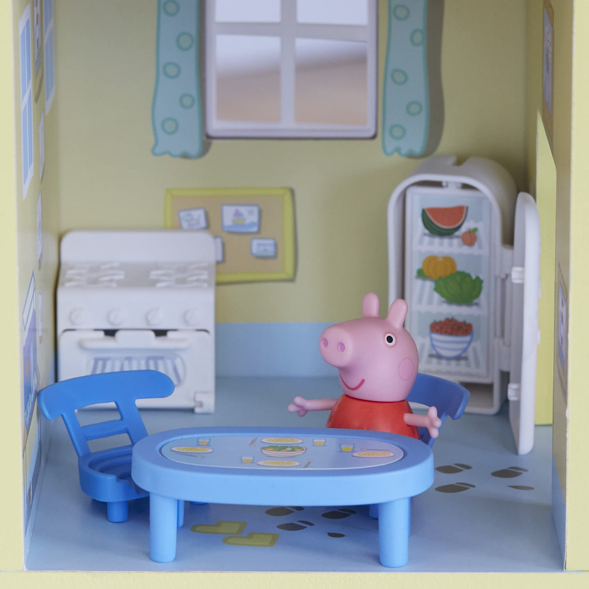 Peppa Pig Wooden Deluxe Playhouse, 8 Rooms, Includes 2 Fun Figures and 29 Accessories, Made of Responsibly Sourced Wood, for Ages 3 and Up (Amazon Exclusive) Peppa Pig