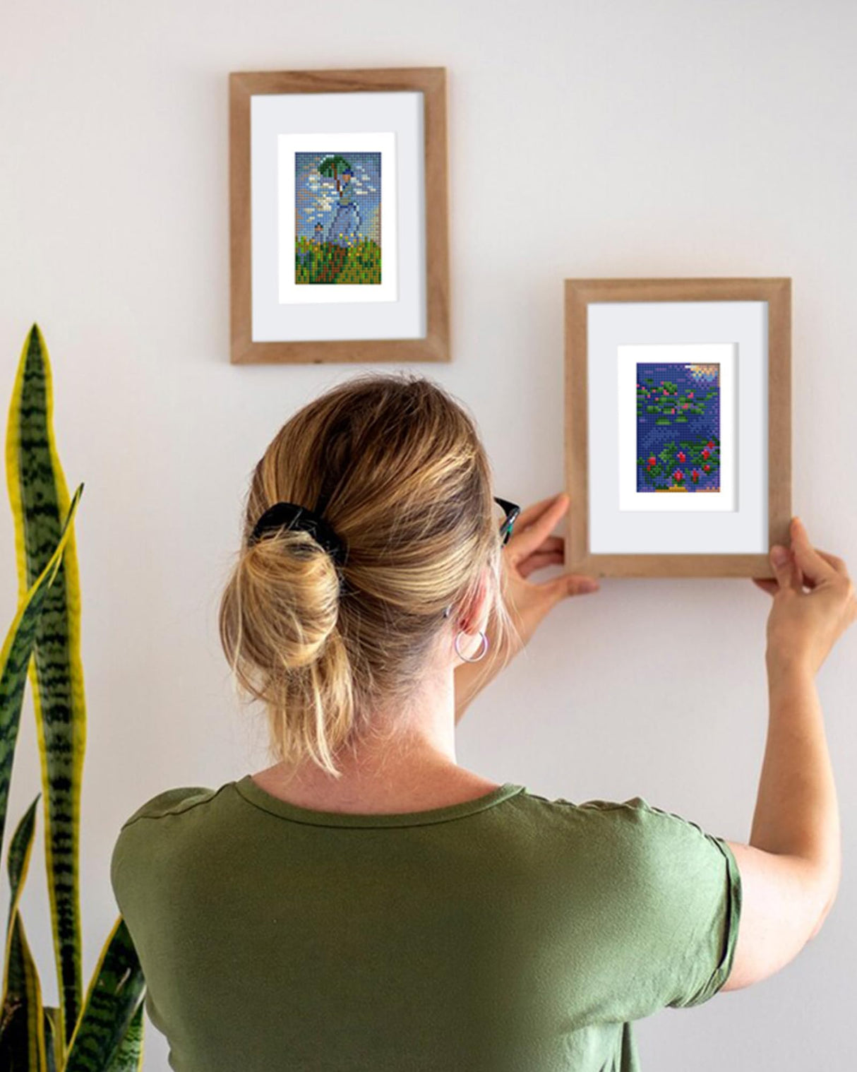 PeakLuv 12Pcs Small Diamond Art Kits Small Diamond Painting Kits, Classic Masterpiece Mini Diamond Art Kits for Beginners, Square Drill Mini Gem Painting 1-Hour Painting for Home Desktop Decor, 6X7in PeakLuv