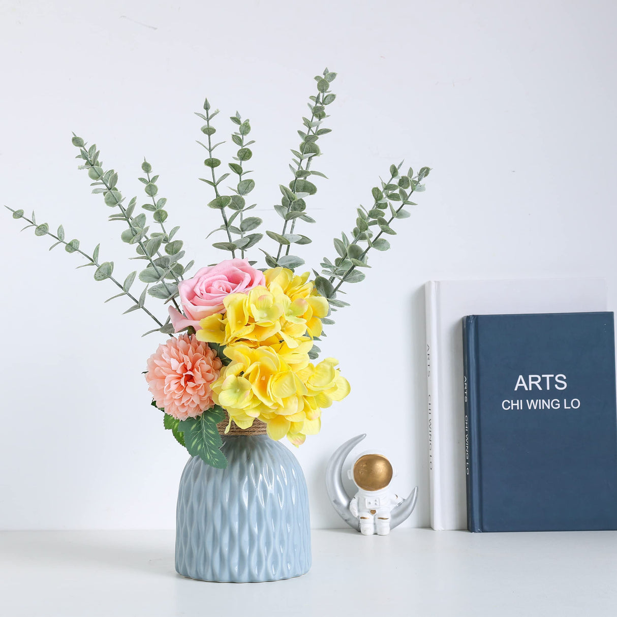 Tiyard 18pcs Eucalyptus Stems Artificial Eucalyptus Leaves Stems Artificial Fake Flowers for Home Office Flowers Bouquet Centerpiece Wedding Decoration Christmas Decor 2024 Tiyard