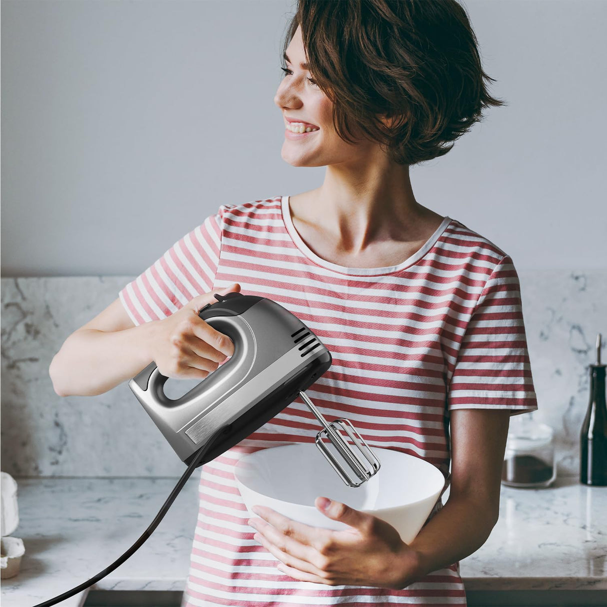 Mueller Electric Hand Mixer, 5 Speed 250W Turbo with Snap-On Storage Case and 4 Stainless Steel Accessories for Easy Whipping, Mixing Cookies, Brownies, Cakes, and Dough Batters Mueller