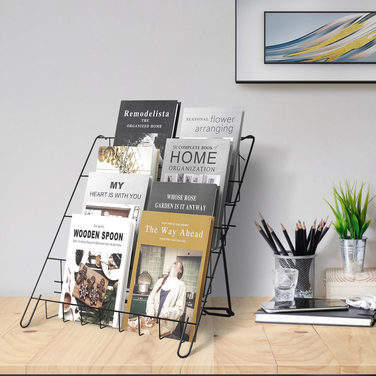NEESEEYEE Wire Magazine Rack with 4 Open Tiers Book Signing Rack Tabletop Display Stand Holds Both Magazines and Brochures Display Rack Wire - Black NEESEEYEE