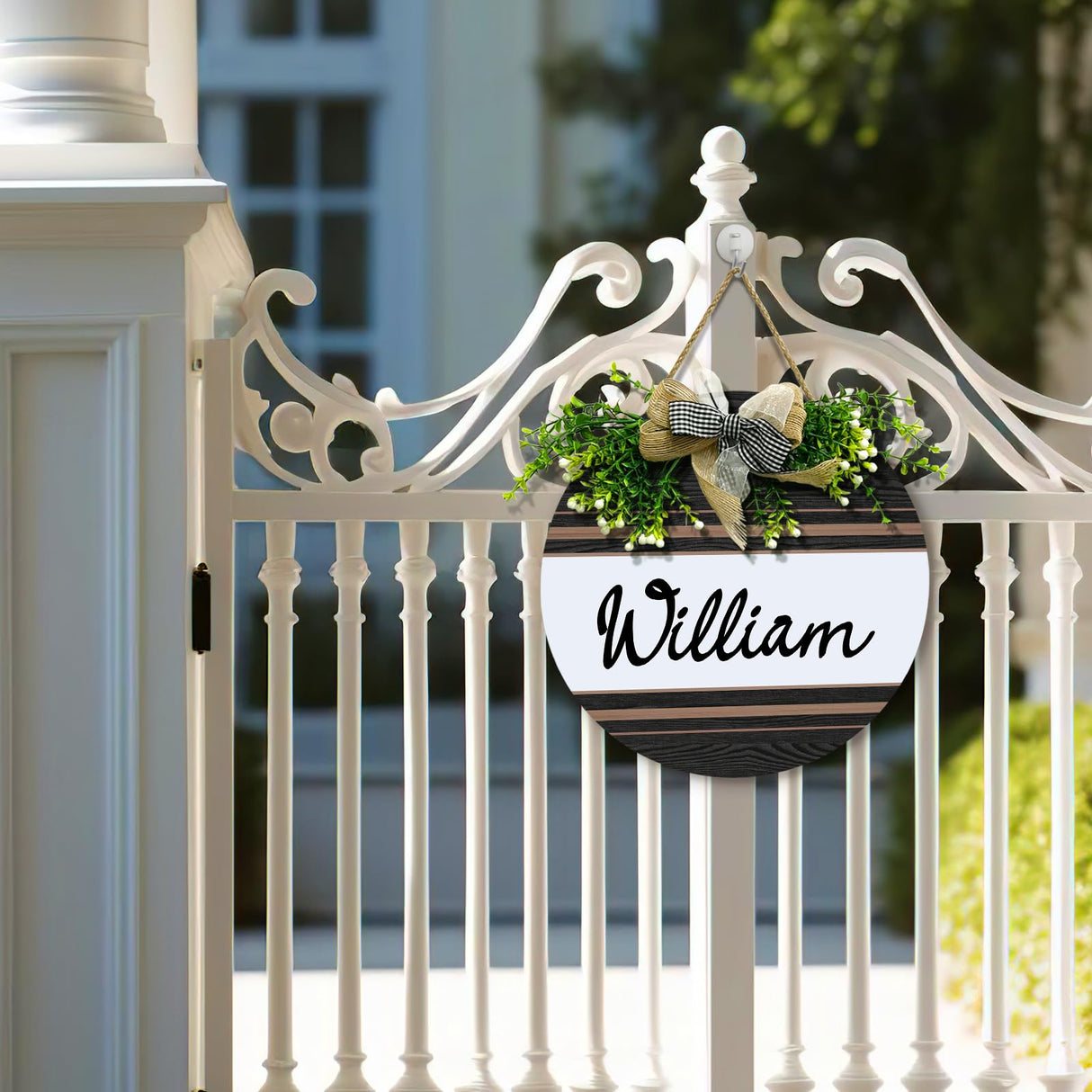 Dacawin Personalized Front Door Signs with Wreath Custom Rustic Family Name Round Wooden Sign with Bow Welcome Farmhouse Customized Hello Door Hanging Sign for Home Wall Outdoor Indoor 12x12 Inch Dacawin