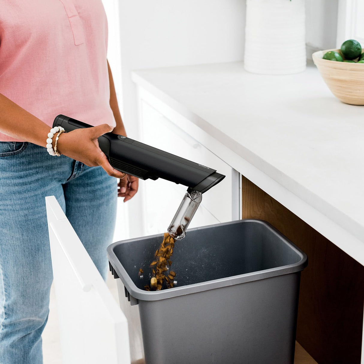 Shark WANDVAC Cordless Handheld Vacuum Cleaner, Portable and Lightweight, Powerful Suction for Pet Hair, Car, Home, Black (Renewed) Shark