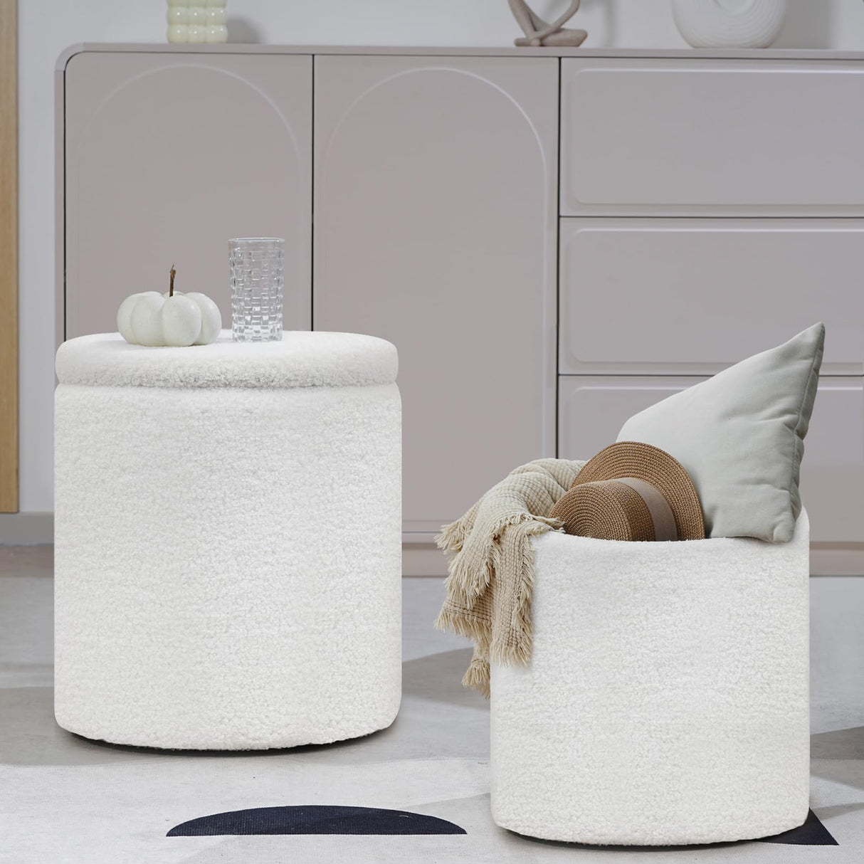 oakvivo Round Ottoman Foot Stool with Storage Set of 2, Storage Ottoman with Removable Lid, Soft Teddy Velvet Upholstered Footstool, Vanity Stool for Makeup, Foot Rest for Living Room, Bedroom, White oakvivo