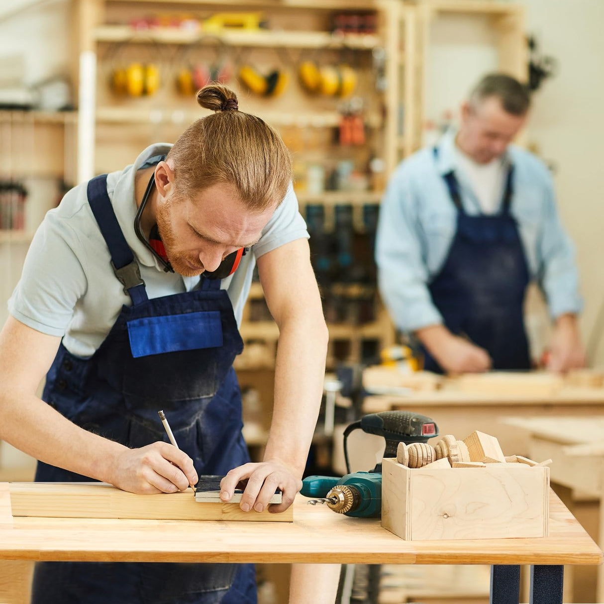 OLBRUS 48 "Adjustable Workbench, Heavy Duty 2000 LBS Load Capacity Hardwood Workbench Suitable for Workshop, Office, Garage, Home (Rubber Pad丨No Power Outlets 48"x24") OLBRUS