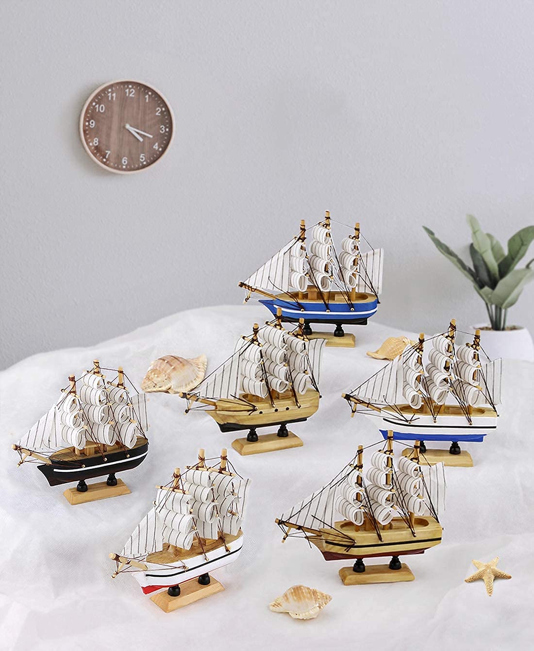 dedoot Wooden Sailboat 6 Pack Miniature Sailboat Model Ship Nautical Decor Tabletop Decorative Ornament for Ocean Theme Home Decor, 5.5x5x1.2 Inch dedoot