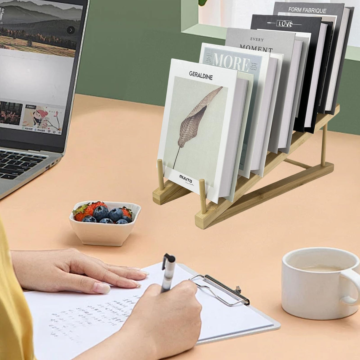 GYSLEOT Book Display Stand Holder, 5-Tier Wooden Book Rack Organizer For Magazines, Tabletop Kids Bookshelf Art Display Shelf For Vendors Craft Trade Shows GYSLEOT