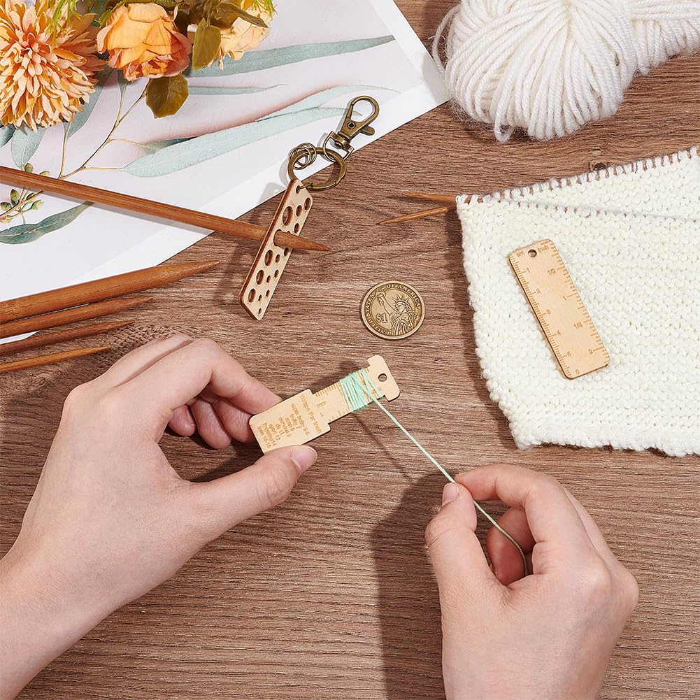 BENECREAT 3Pcs Mini Wooden Gauge Keychains, Knitting Needle Gauge, Yarn Wrap Guide Board, Multifunctional Ruler with Alloy Clasp for Crochet DIY Sewing BENECREAT