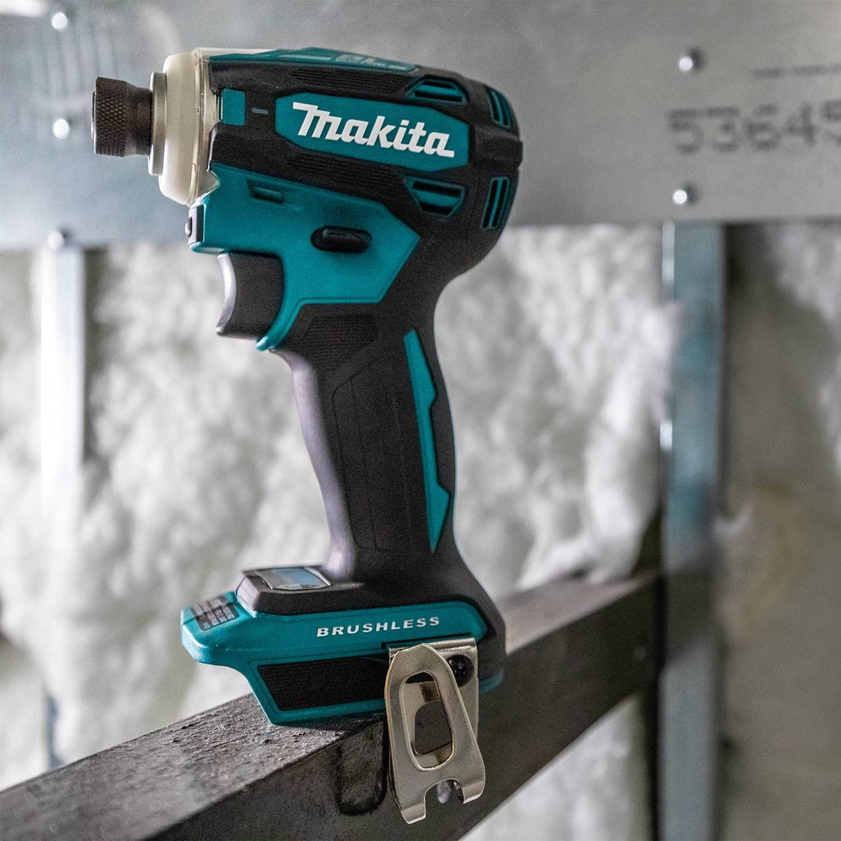 Makita XDT19Z 18V LXT® Lithium-Ion Brushless Cordless Quick-Shift Mode™ 4-Speed Impact Driver, Tool Only Makita