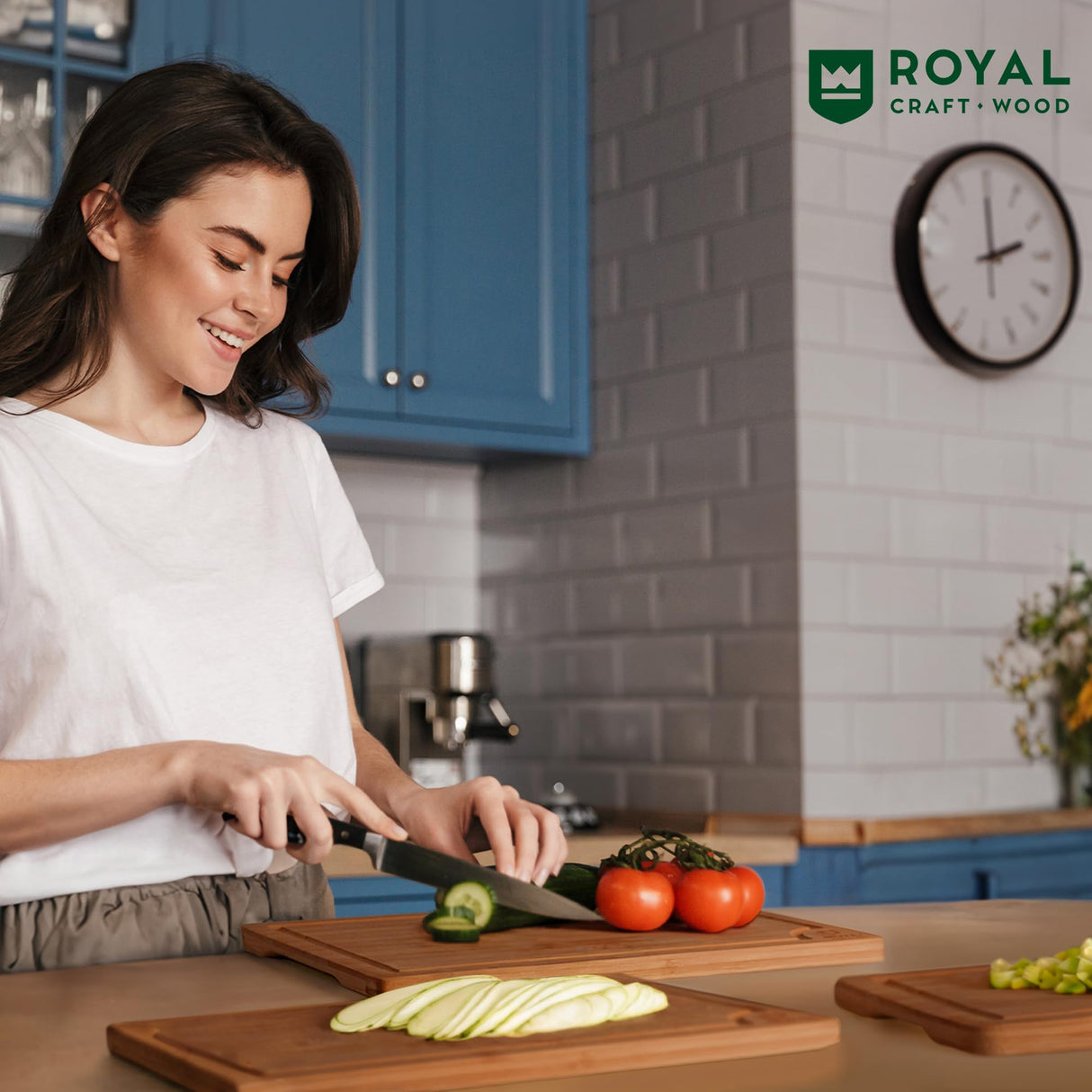 ROYAL CRAFT WOOD Wooden Cutting Boards for Kitchen Meal Prep & Serving - Bamboo Wood Serving Board Set with Deep Juice Groove Side Handles - Charcuterie & Chopping Butcher Block for Meat (3 Pcs) ROYAL CRAFT WOOD