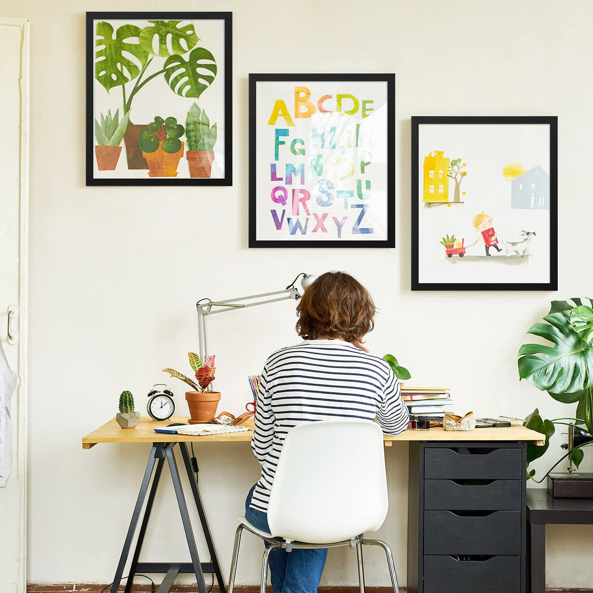 euwazram Matte Black 18x24 Frame - Single Frame, 18 x 24 Poster Frame for Artwork, Puzzles, Photos and Movie Posters Picture Frames euwazram