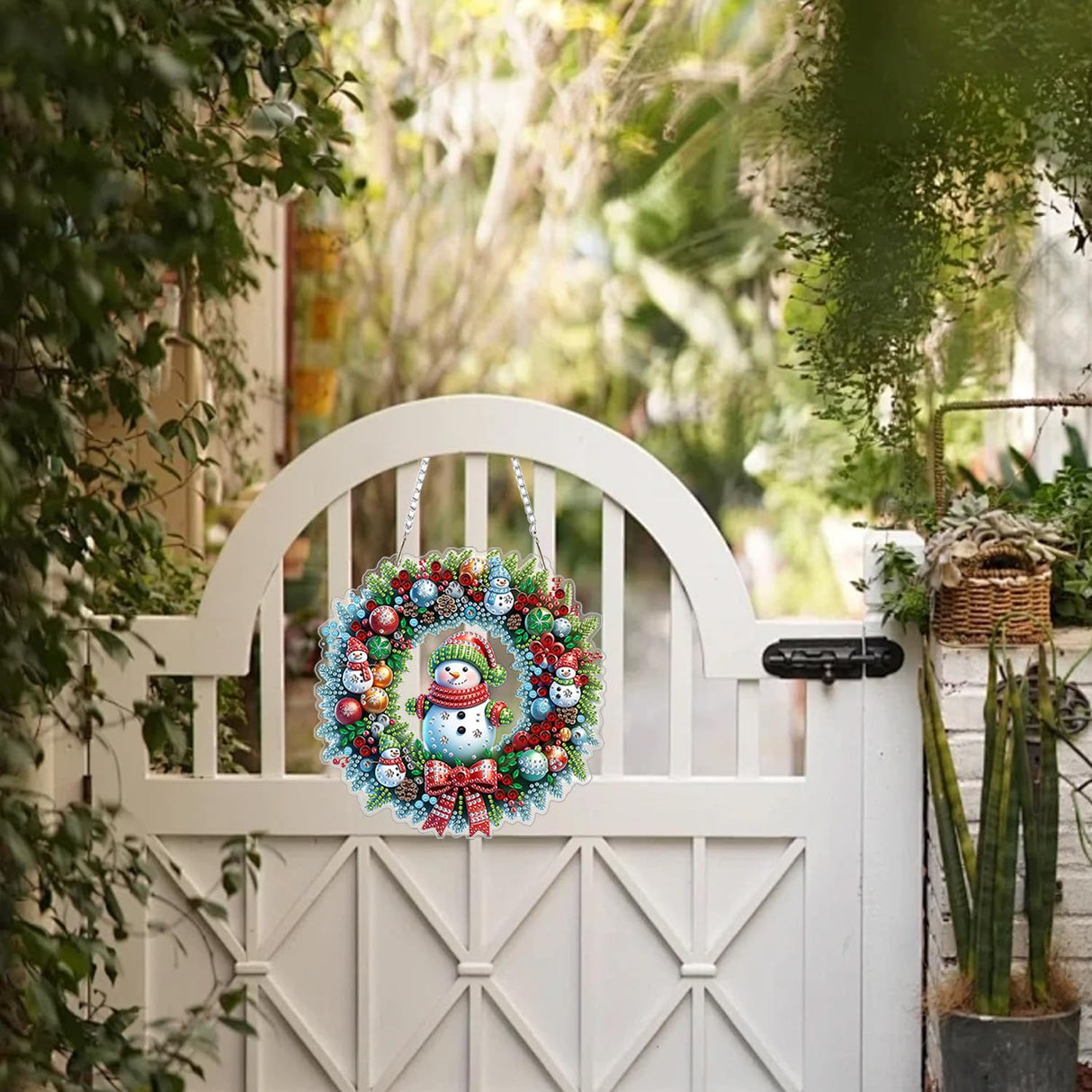 EIBEILI Christmas Wreath Hanging Diamond Art Painting Kits for Adults Beginners, 5D Special Shape Diamond Art Kits Snowman, Crystal Gem Painting Arts and Crafts for Double-Sided EIBEILI