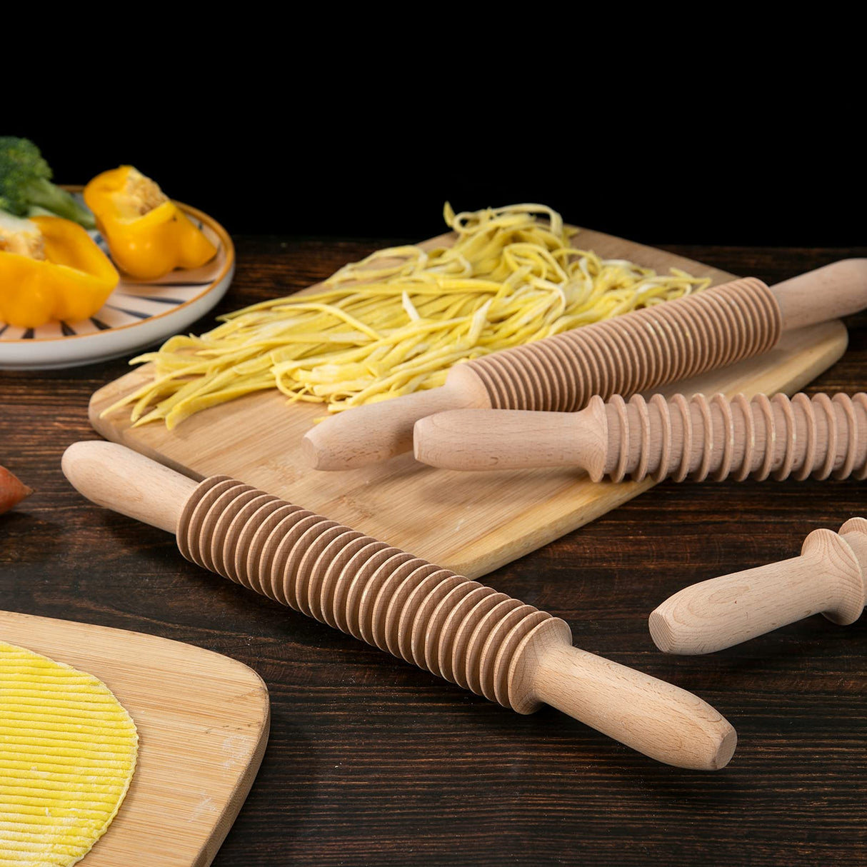 Beech Wood 3mm Spaghetti Pasta Cutter Noodle Lattice Roller Docker Dough Cutter Wooden Rolling Pin Spaghetti Pasta Maker Beechwood Noodle Cutter Rolling Pin Kitchen Cooking Tools /G