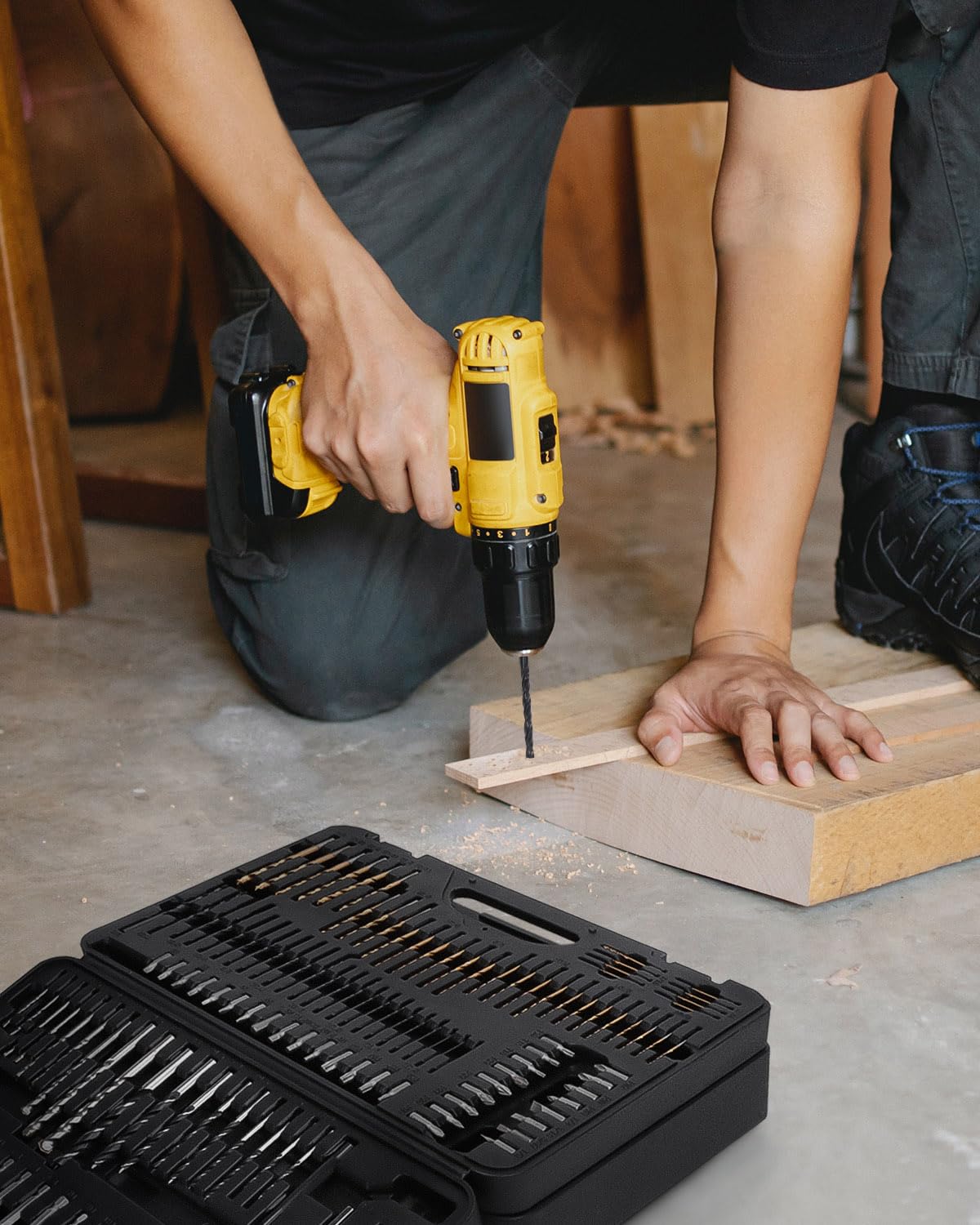 KingTool 400 Pcs Drill Bit Set - Drill Bits Screwdriver Bit Set Case with Drawer, Bit Set Designed for Various Drilling & Screw Driving Tasks for Metal, Wood, Masonry, Perfect for DIY Projects KingTool