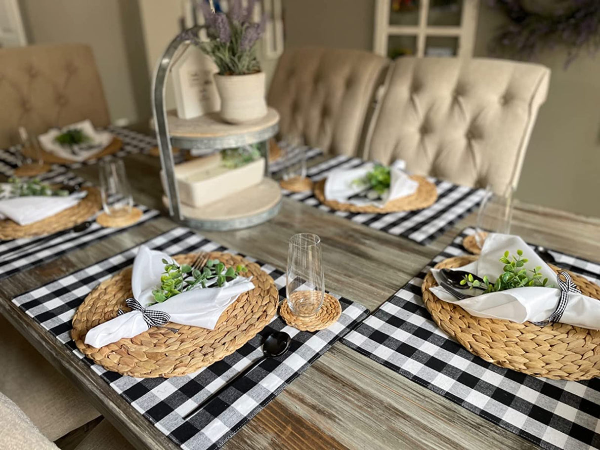 PLOYMONO White Heavy Duty Cloth Napkins - 17 x 17 Inch Solid Washable Polyester Dinner Napkins - Set of 8 Napkins with Hemmed Edges - Great for Weddings, Parties, Banquets Dinner & More PLOYMONO