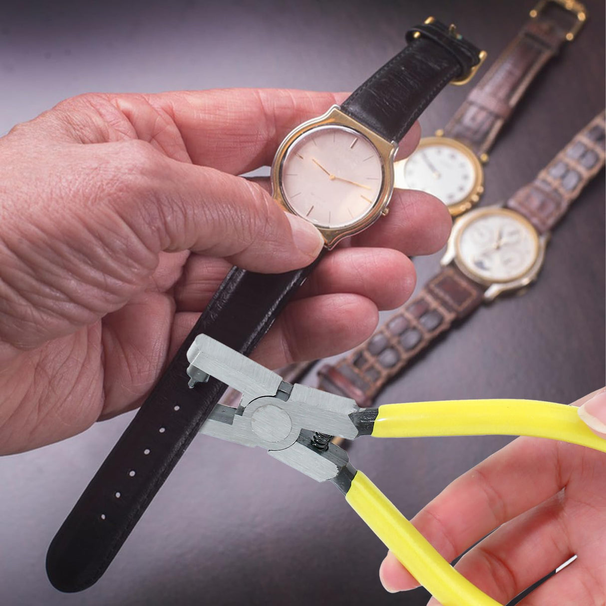 Shoe Strap Hole Puncher Pliers Watch Band Leather Hole Punch Plier 2.0mm Universal Wrist Belt Punch Hole Tool Repair Tools Hole Puncher for Shoes Strap, Belts, Fabric, DIY Crafts, Dog Collars Styquenzer