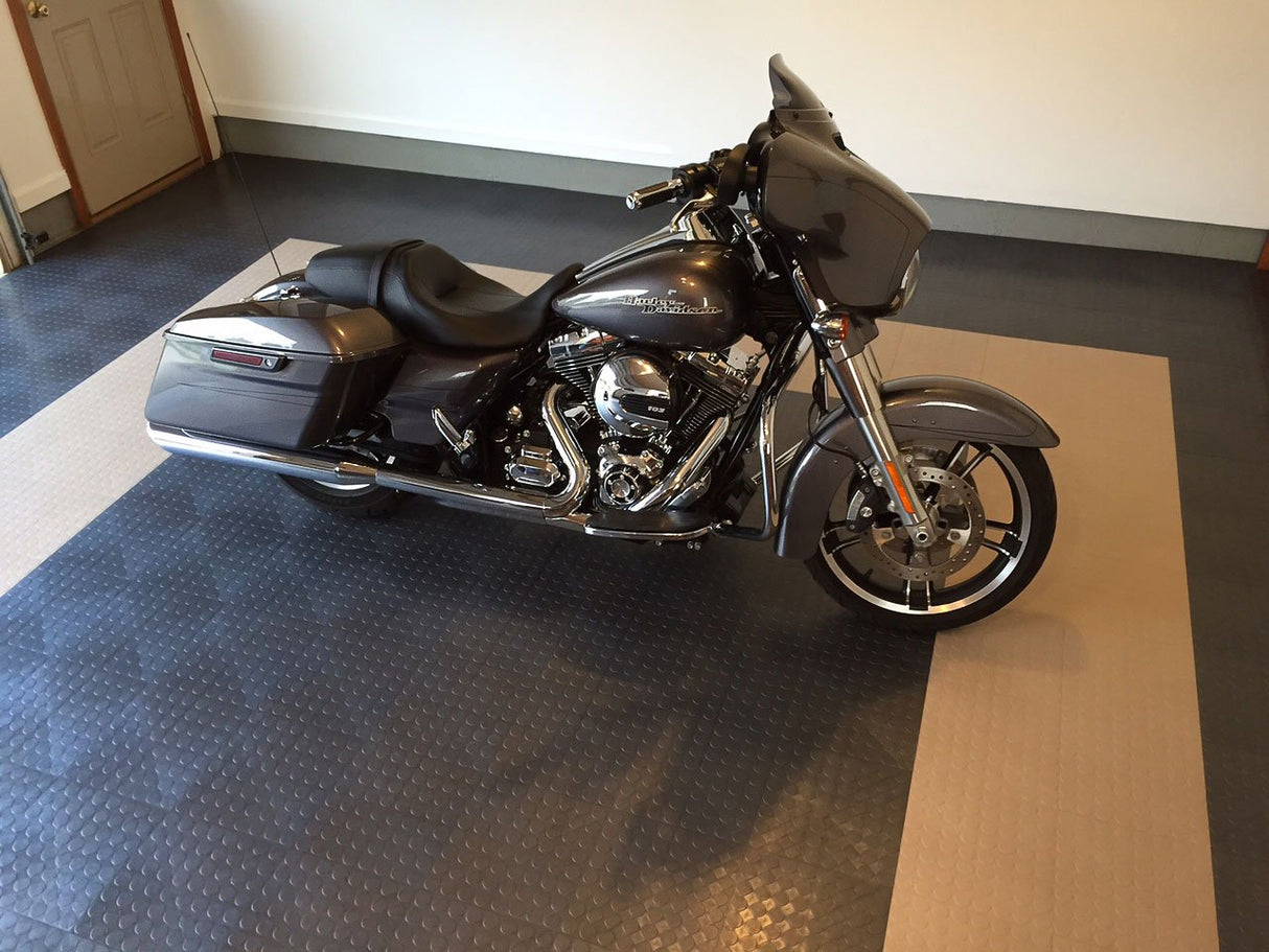 Big Floors RaceDeck CircleTrac, Durable Copolymer Interlocking Modular Garage Flooring Tile (48 Pack), Black Big Floors