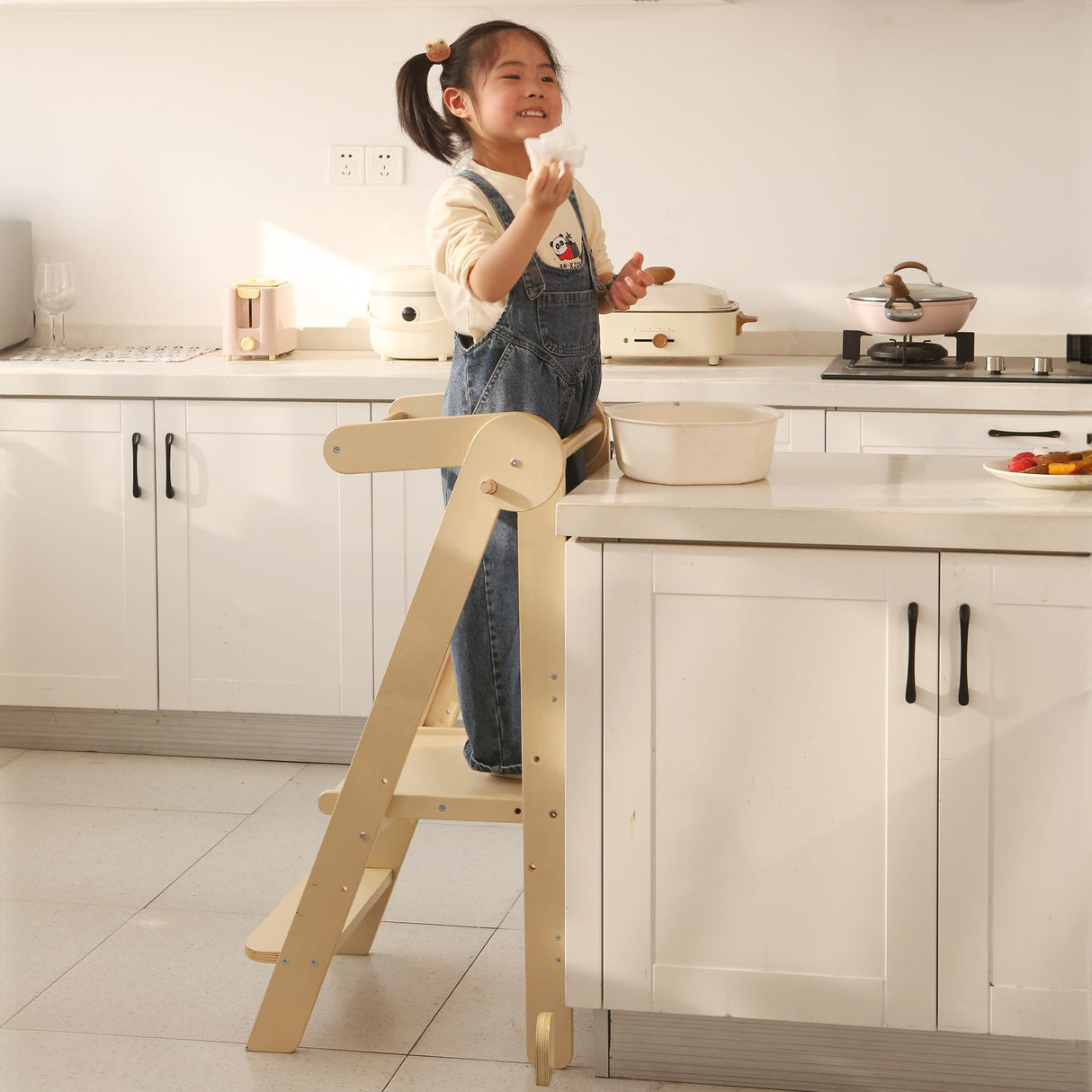 Foldable Toddler Tower 95% Preassembled Kitchen Stool Helper Folding Step Stool for Kids Montessori Toddler Standing Tower with 3 Adjustable Height Helper Tower for Kitchen Counter Sink Natural SHWWQUE