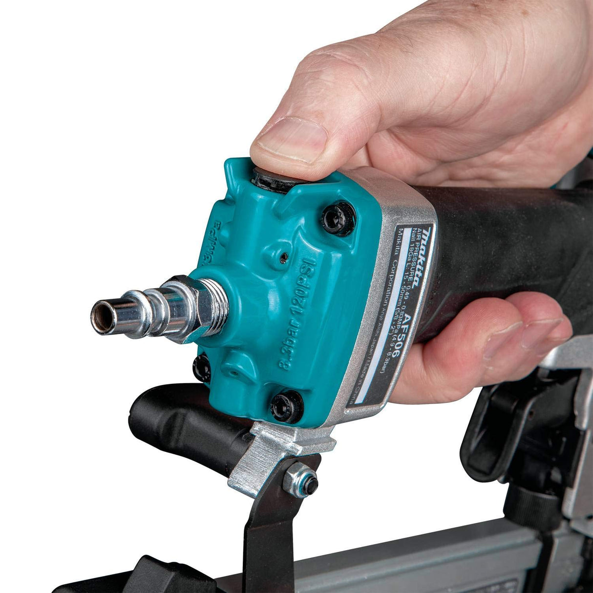 Makita MAC100QK1 Quiet Series 1/2 HP, 1 Gallon Compact, Oil-Free, Electric Air Compressor, and 18 Gauge Brad Nailer Combo Kit Makita