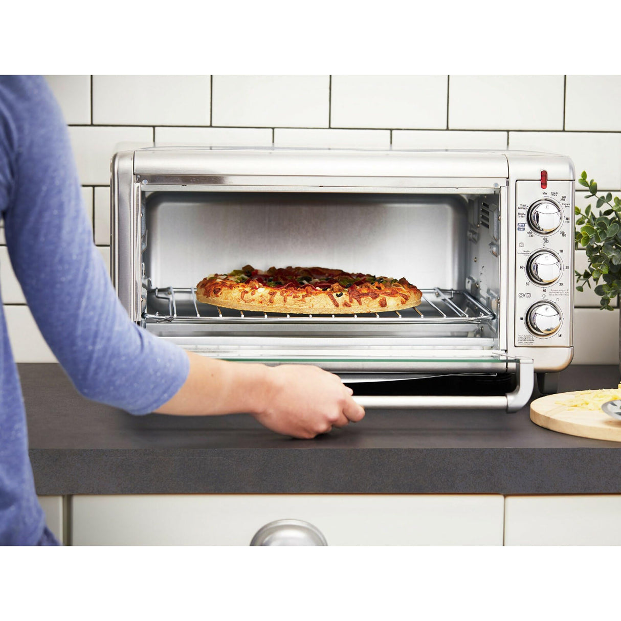 BLACK+DECKER Crisp 'N Bake Air Fry Toaster Oven, 8-Slice, 5 Cooking Functions, 60 Minute Timer, Stainless Steel BLACK+DECKER