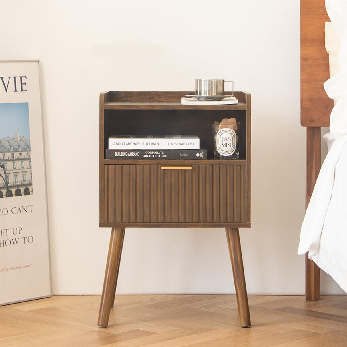 AWASEN Mid Century Modern Nightstand, Wood Bedside Table with Fluted Drawers, Rustic Night Stand Bed Side Table with Solid Wood for Living Room, Bedroom, Office and Small Space (Rustic Brown) AWASEN