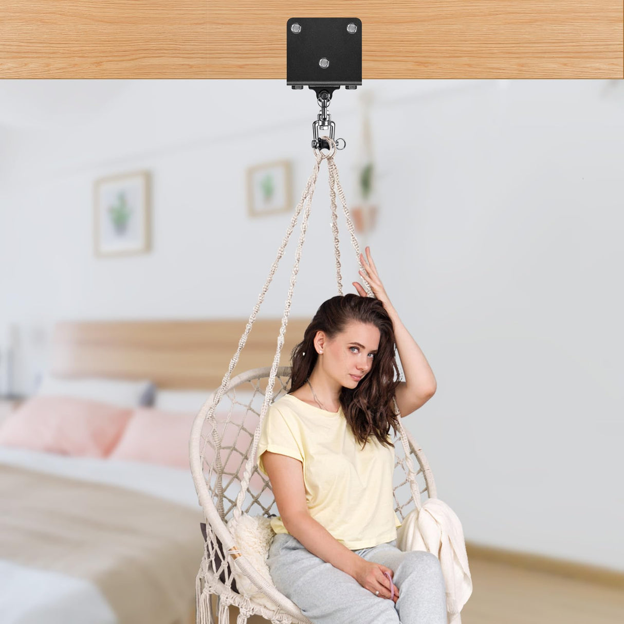 Punching Bag Hanger 1000 LB Capacity 360° Rotatio Heavy Bag Mount Beam Hanger Bracket for Boxing Bag Heavy Bag Hanging Kit for Muay Thai Training BeneLabel