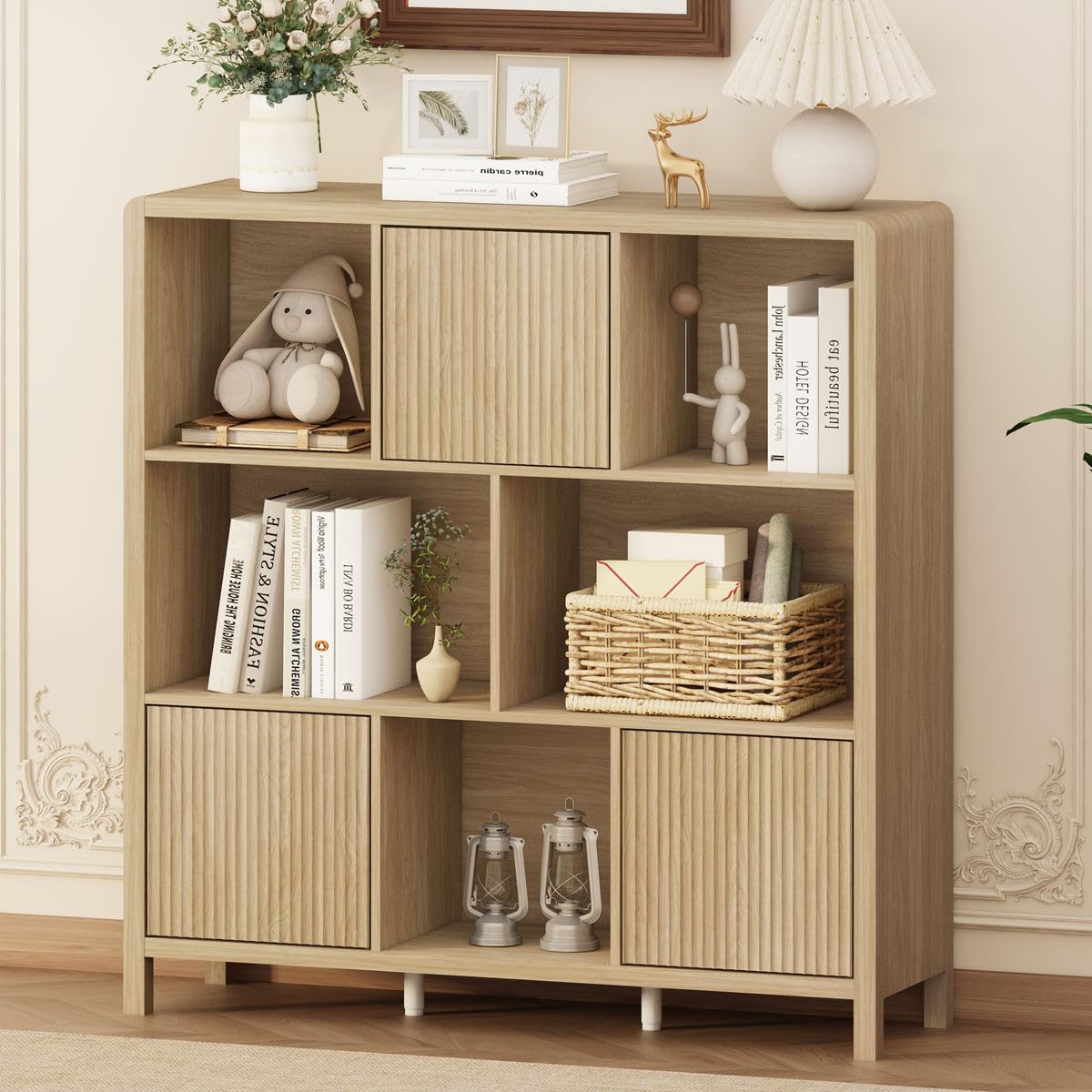 FATORRI 8 Cube Storage Organizer with Shelf, Rustic Wood Cube Bookshelf, Farmhouse Bookcase with 3 Doors, Cubby Book Shelf for Living Room, Home Office, Hallway (Light Walnut) FATORRI