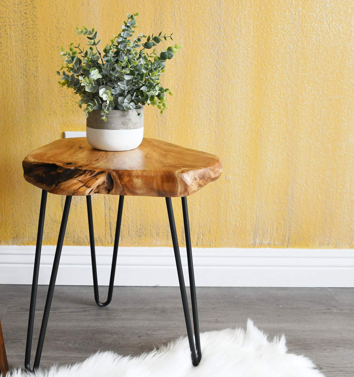 WELLAND Live Edge Side Table with Hairpin Legs, Natural Edge Side Table, Small Nightstand Wood, 15.5" Tall WELLAND