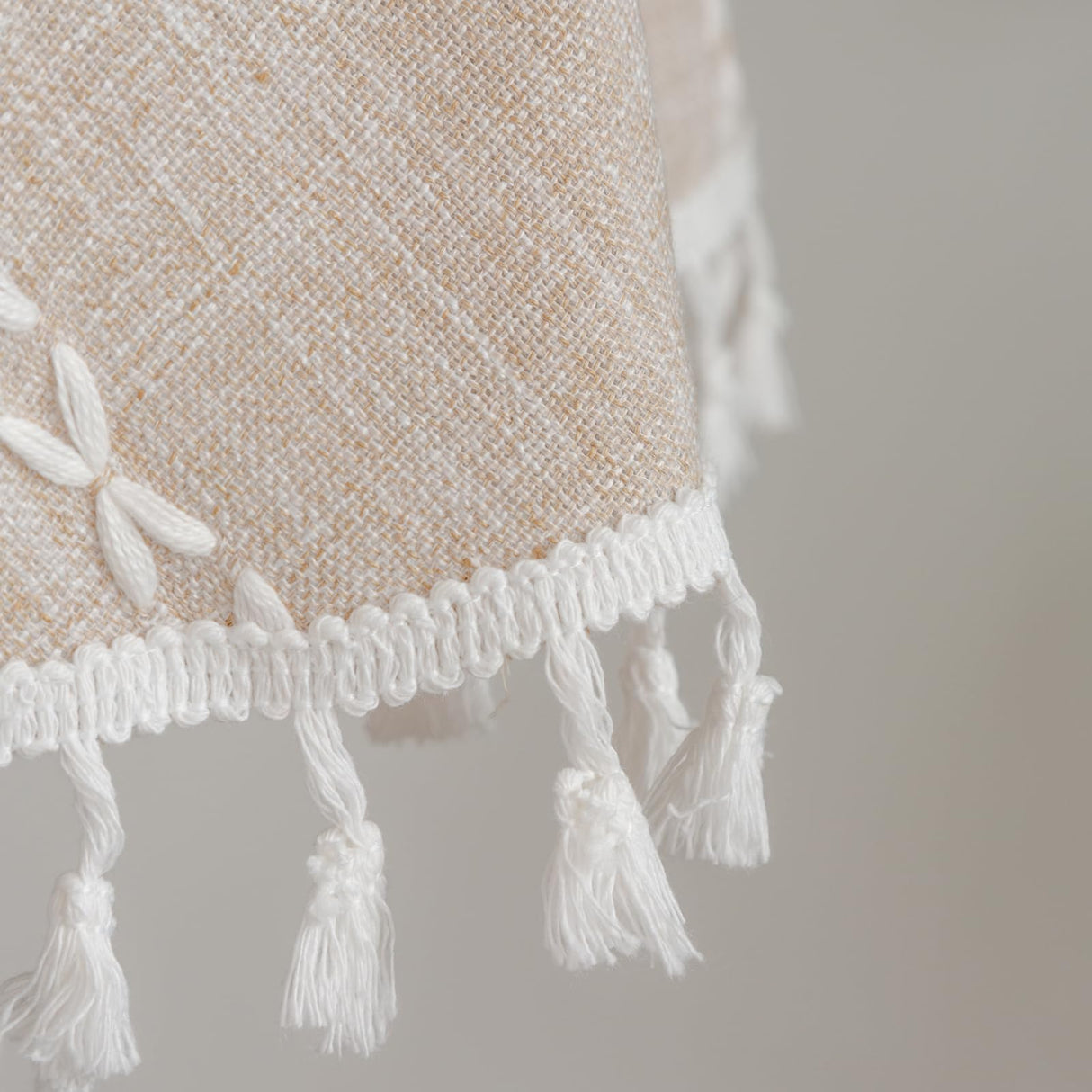 YZKITM Round Rustic Small Tablecloth Washable Striped Jacquard Linen Doily Heavy Weight Farmhouse Style Tassel Table Cover for Kitchen Dining Party Night Tables Decoration 24 Inch Light Coffee YZKITM