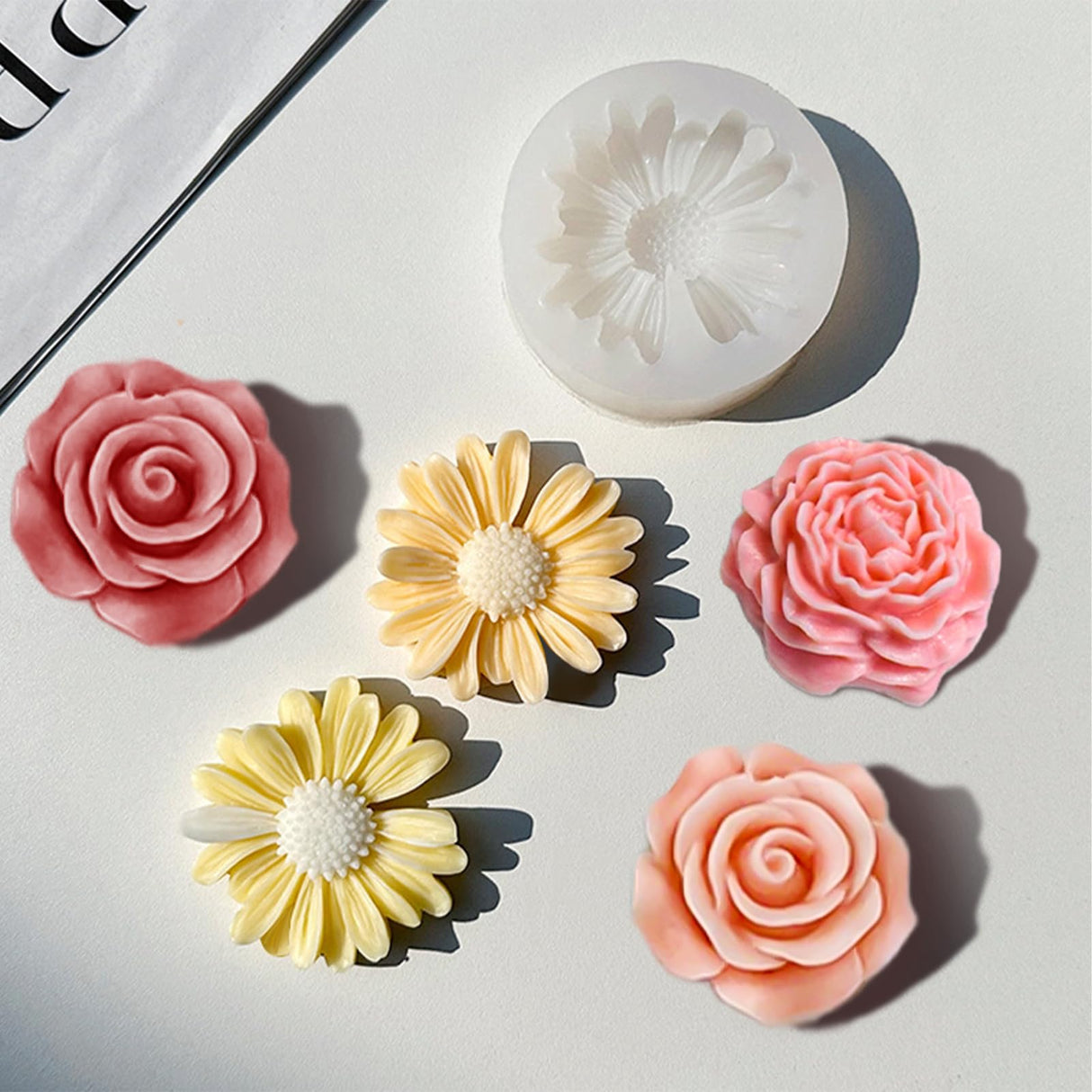 ZPARNO 3 Pack Candle Molds for Candle Making, Moldes para Velas, Flower Molds Silicone Candle Molds for DIY Scented Candle, Soy Wax, Cake, Soap, Resin Casting Craft Making ZPARNO