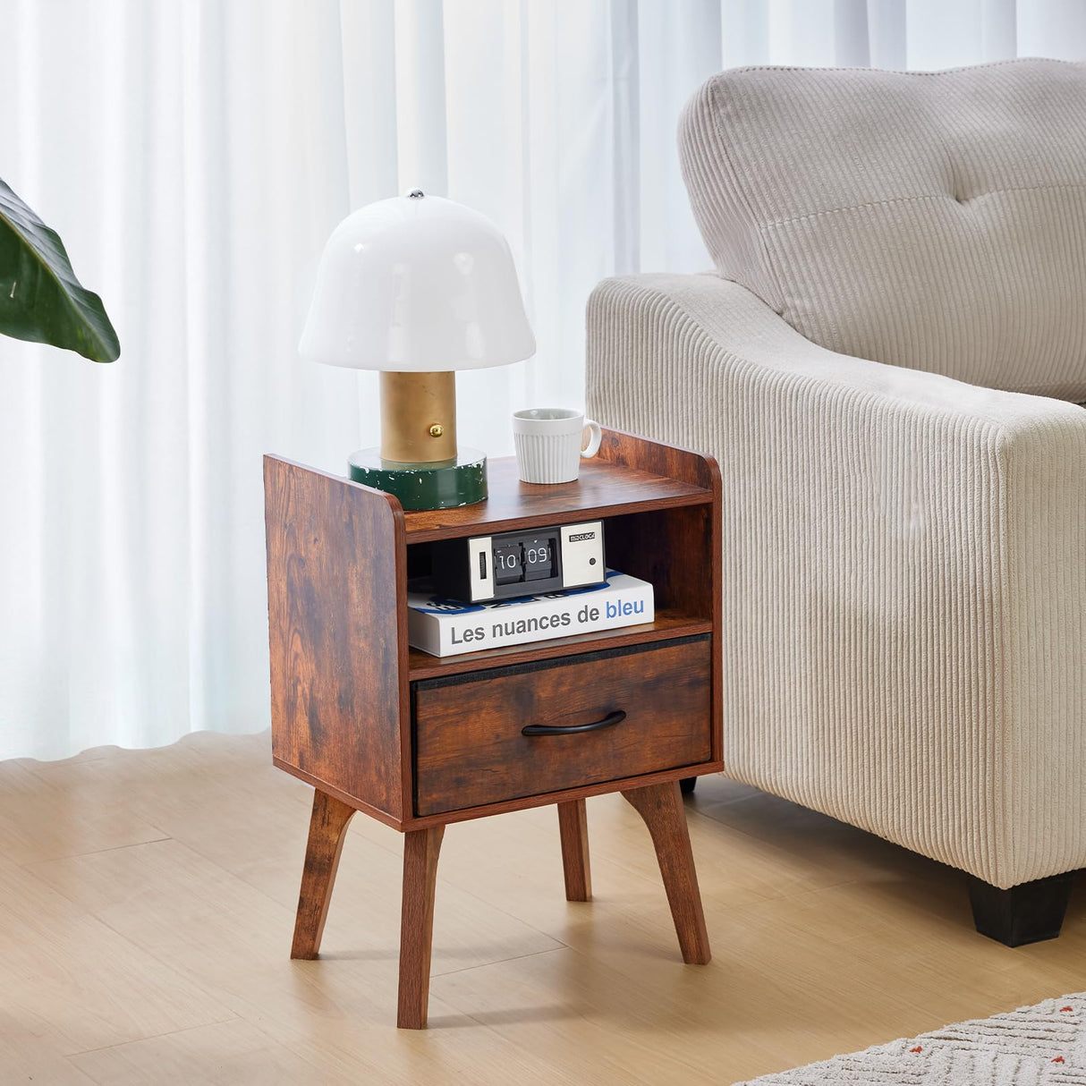 YUFAM Wooden Night Stand,Mid Century Modern Nightstand,Side Tables with Drawers and Open Storage Shelf,Bedside Table with Wood Legs,End Table for Bedroom,Sitting Room and Small Spaces (Brown) YUFAM