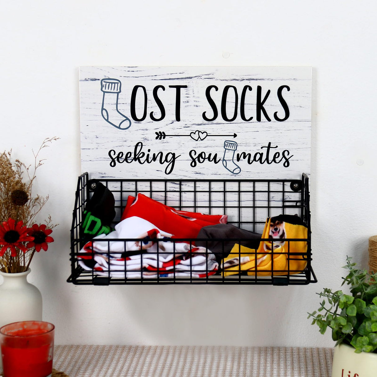 Bnesi Lost Socks,Laundry Room Organization, Farmhouse Laundry Room Decor And Accessories Of Tidying Socks,Rustic Wooden Laundry Sign Wall Decor (style1 black) Bnesi