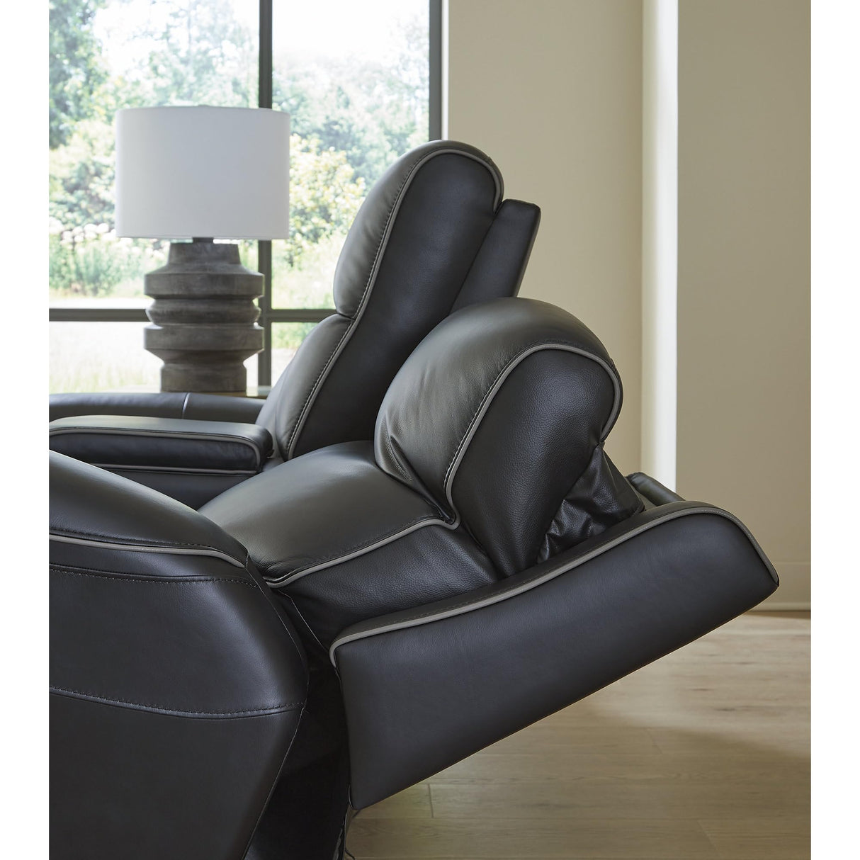 Signature Design by Ashley 5Z-Dreamlight Modern Leather Match Power Reclining Loveseat with Console, Adjustable Headrest and USB Charging, Black Signature Design by Ashley